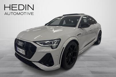 Audi e-tron vaihtoauto