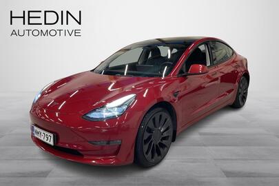 Tesla Model 3 vaihtoauto
