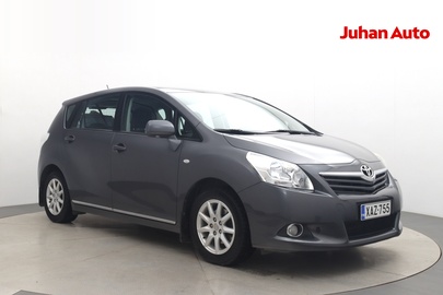 Toyota Verso vaihtoauto