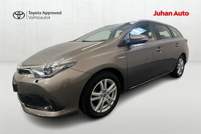 Toyota Auris vaihtoauto