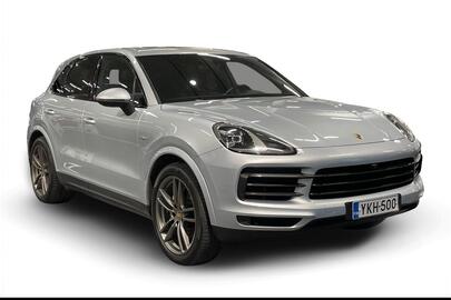 Porsche Cayenne vaihtoauto