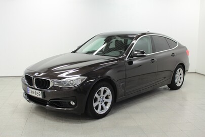 BMW 320 vaihtoauto