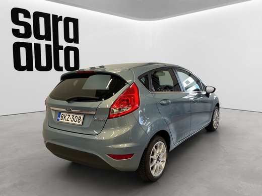 Ford Fiesta vaihtoauto