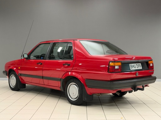Volkswagen Jetta vaihtoauto
