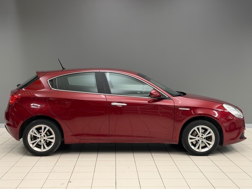Alfa Romeo Giulietta vaihtoauto