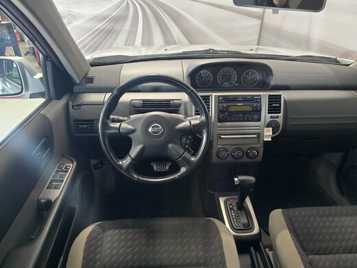 Nissan X-Trail vaihtoauto