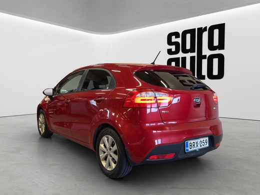 Kia Rio vaihtoauto