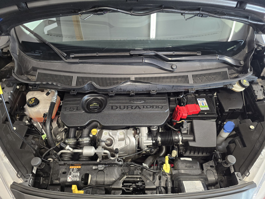 Ford Transit Courier vaihtoauto