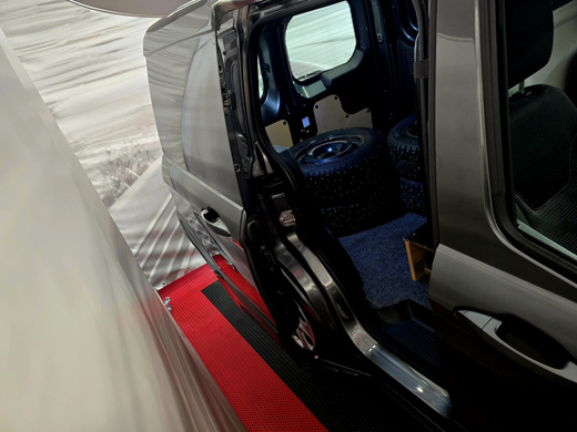 Ford Transit Courier vaihtoauto