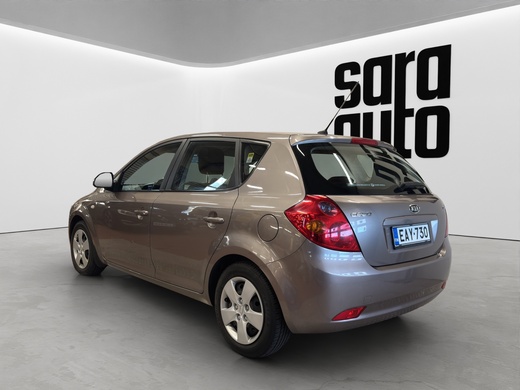 Kia Ceed vaihtoauto