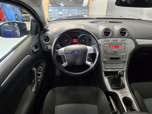 Ford Mondeo vaihtoauto