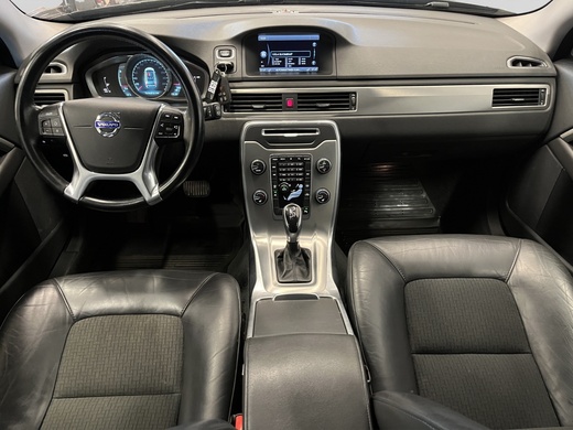 Volvo V70 vaihtoauto