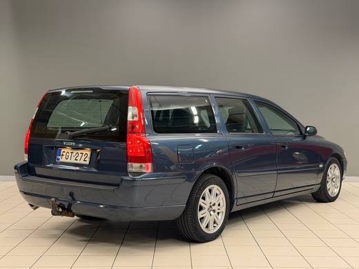 Volvo V70 vaihtoauto