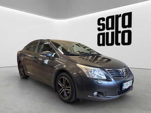 Toyota Avensis vaihtoauto