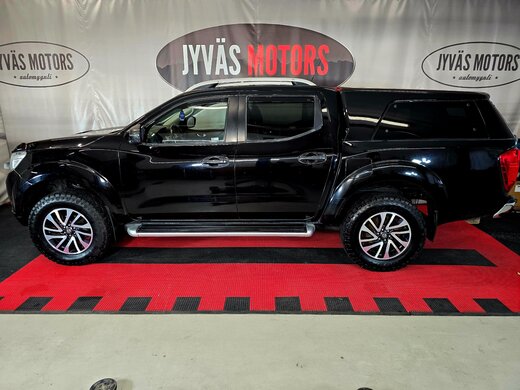 Nissan Navara vaihtoauto