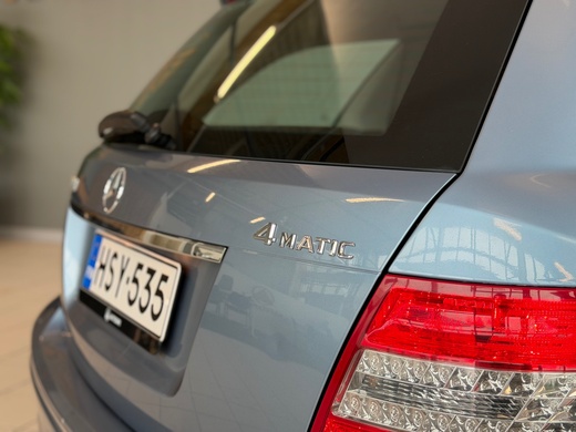 Mercedes-Benz C vaihtoauto