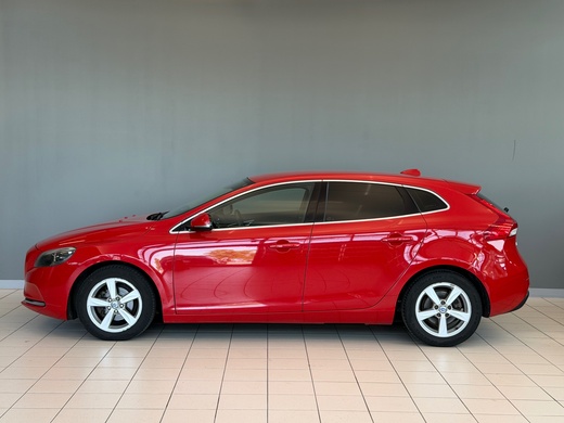 Volvo V40 vaihtoauto