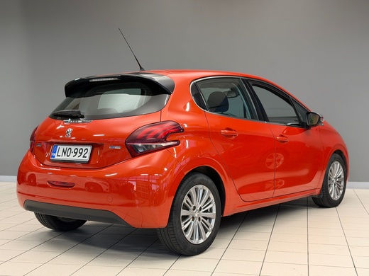 Peugeot 208 vaihtoauto