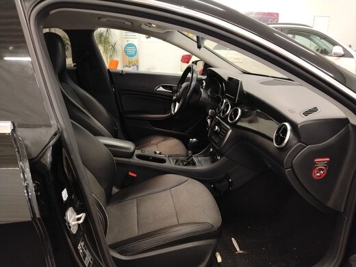 Mercedes-Benz CLA vaihtoauto