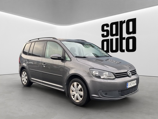 Volkswagen Touran vaihtoauto