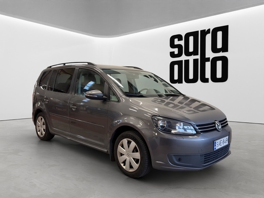Volkswagen Touran vaihtoauto