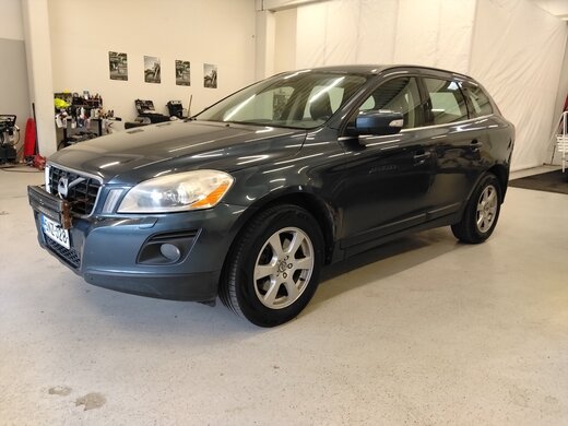 Volvo XC60 vaihtoauto