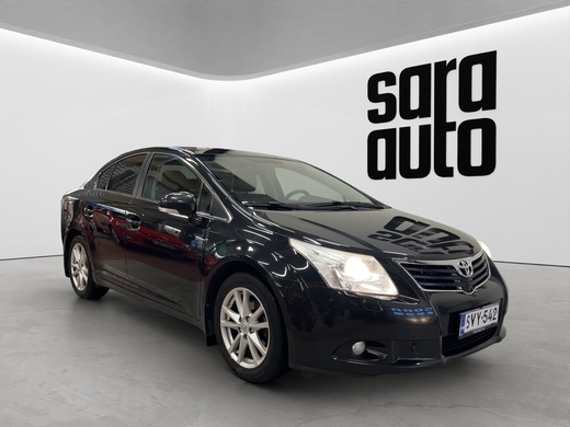 Toyota Avensis vaihtoauto