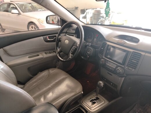 Kia Magentis vaihtoauto