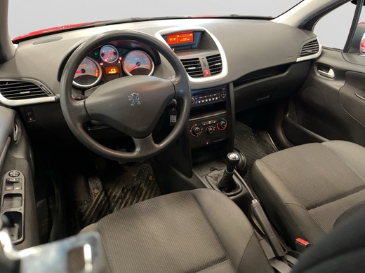 Peugeot 207 vaihtoauto