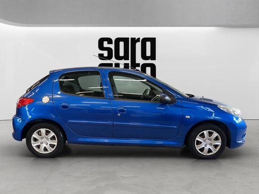 Peugeot 206 vaihtoauto