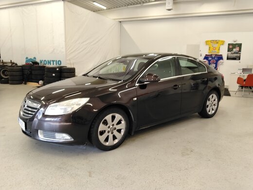 Opel Insignia vaihtoauto