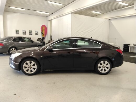 Opel Insignia vaihtoauto