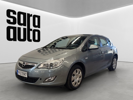 Opel Astra vaihtoauto