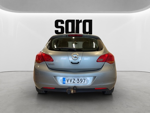 Opel Astra vaihtoauto
