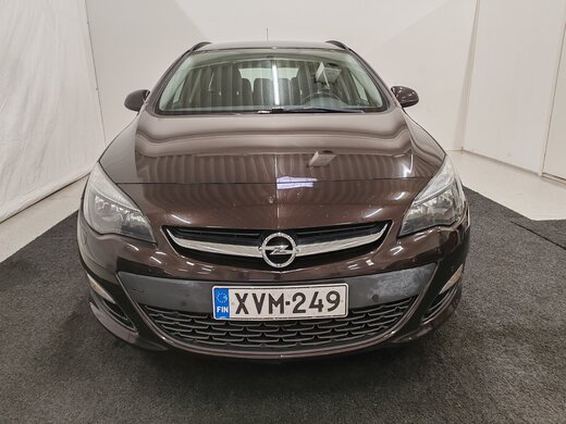 Opel Astra vaihtoauto