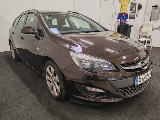 Opel Astra vaihtoauto