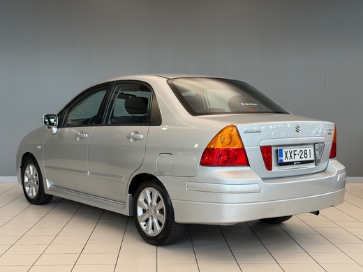 Suzuki Liana vaihtoauto