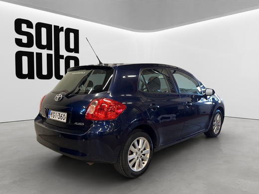 Toyota Auris vaihtoauto