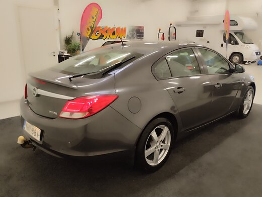 Opel Insignia vaihtoauto