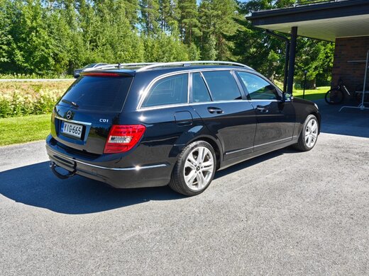 Mercedes-Benz C vaihtoauto