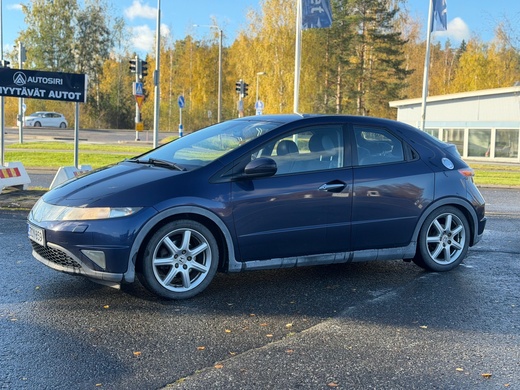 Honda Civic vaihtoauto