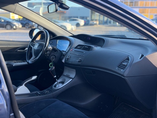 Honda Civic vaihtoauto