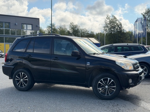 Toyota RAV4 vaihtoauto