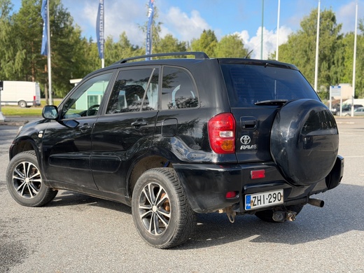 Toyota RAV4 vaihtoauto