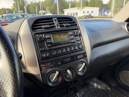 Toyota RAV4 vaihtoauto