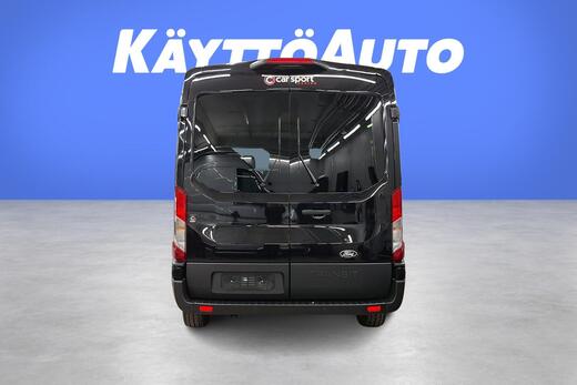 heti ajoon Ford Transit