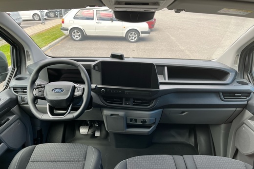 heti ajoon Ford Transit Custom