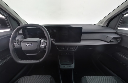 heti ajoon Ford Transit Courier