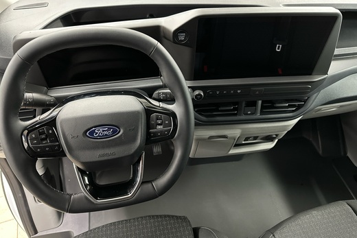 heti ajoon Ford Transit Custom