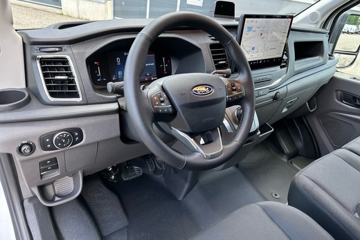 heti ajoon Ford Transit